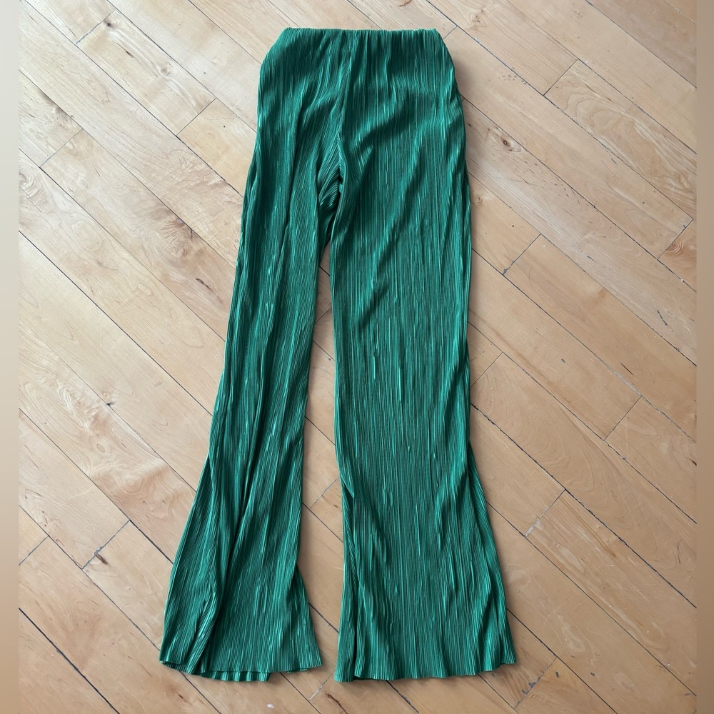 Zara Green Pleated Pants